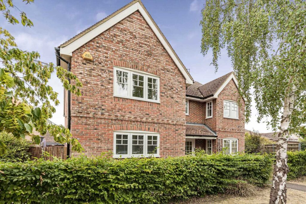 St Helens Avenue - Benson - Oxfordshire - OX10