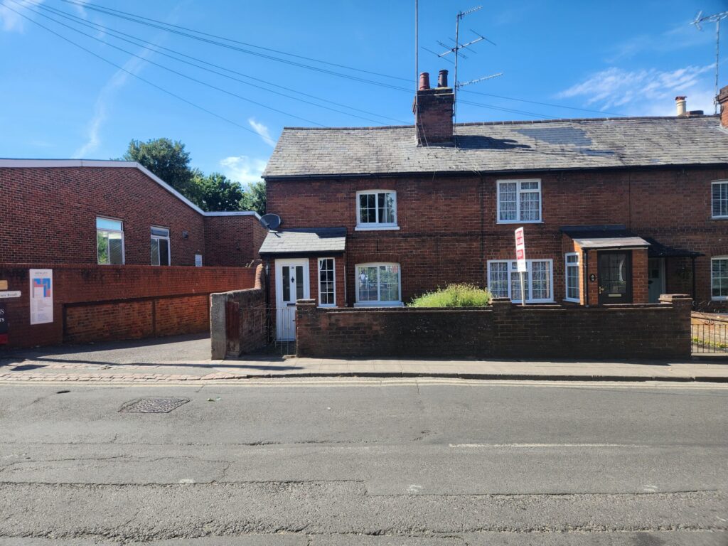 Greys Road - Henley-on-Thames - Oxfordshire - RG9